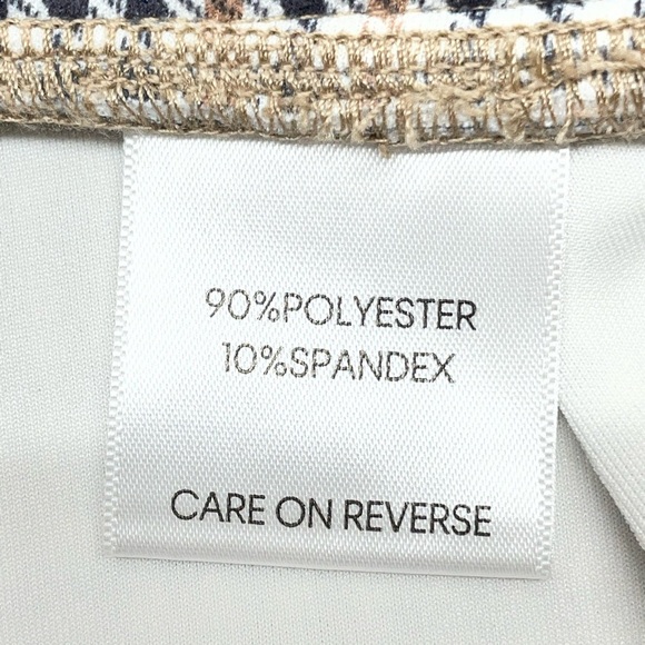 Tommy Hilfiger Plaid pull on skinny leg Trousers in Black, White, and Tan - Picture 7 of 9